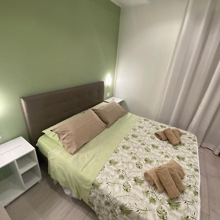 Casa Quadrifoglio Apartment ตารันโต ภายนอก รูปภาพ