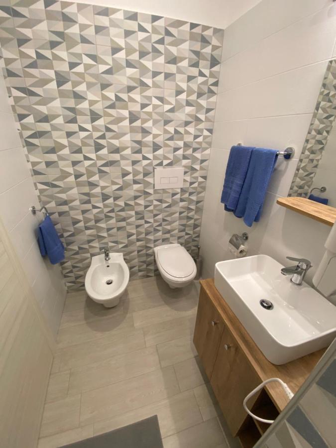 Casa Quadrifoglio Apartment ตารันโต ภายนอก รูปภาพ