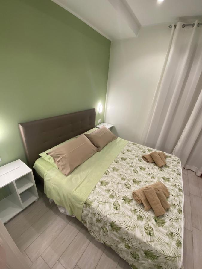 Casa Quadrifoglio Apartment ตารันโต ภายนอก รูปภาพ